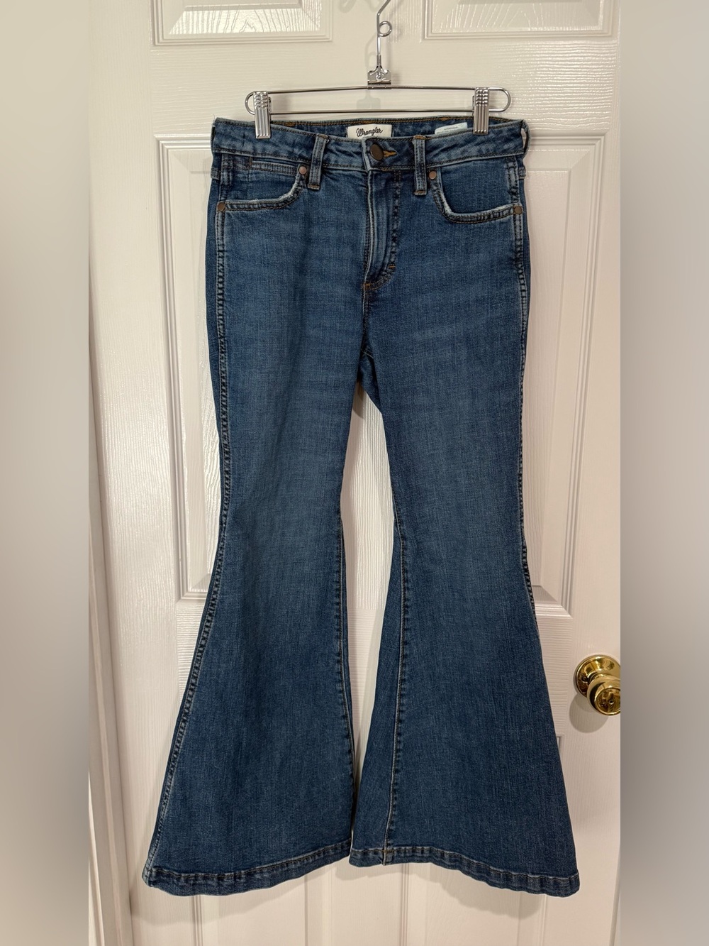 Wrangler Women’s Blue Flare Jeans